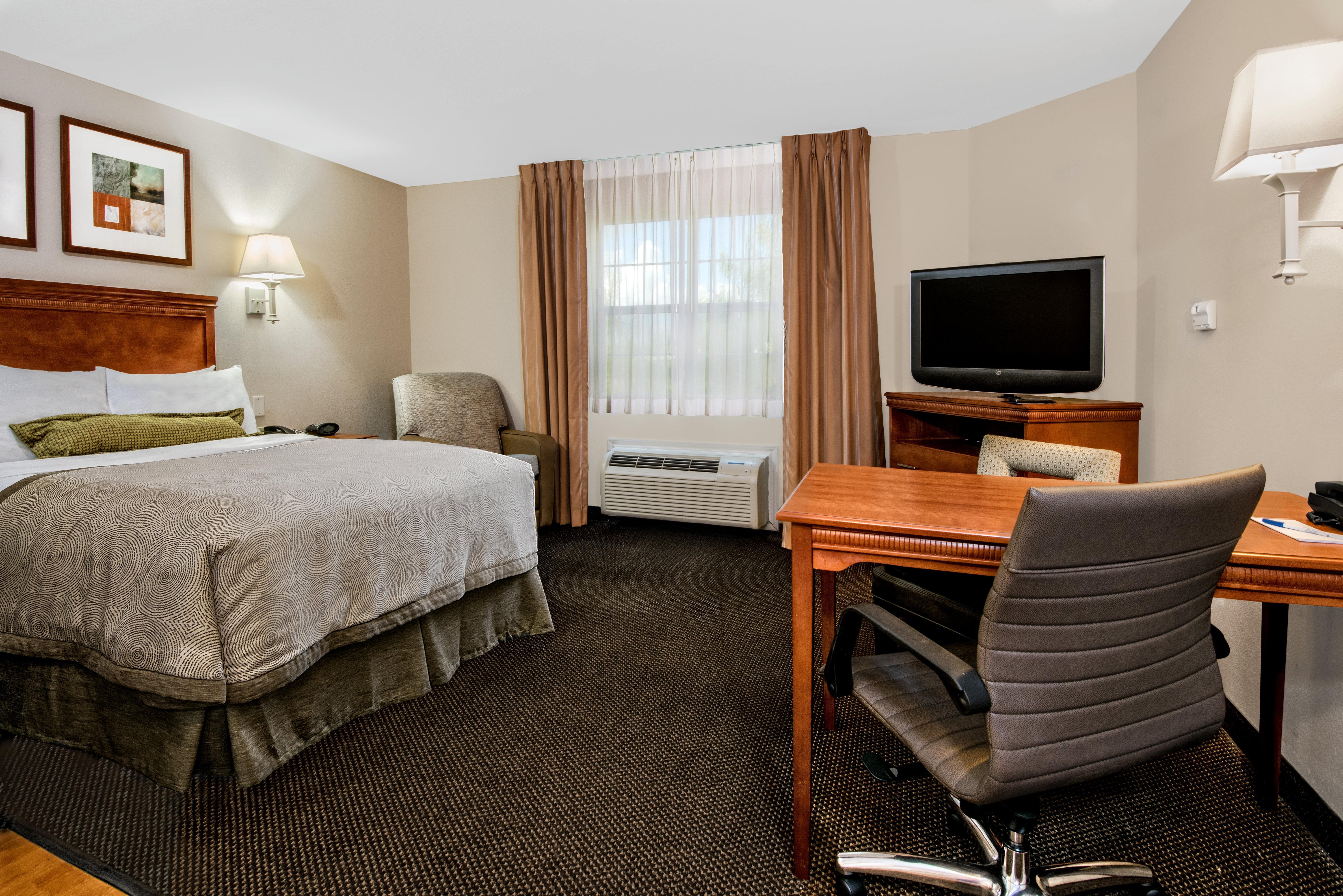 Candlewood Suites Galveston By Ihg Экстерьер фото